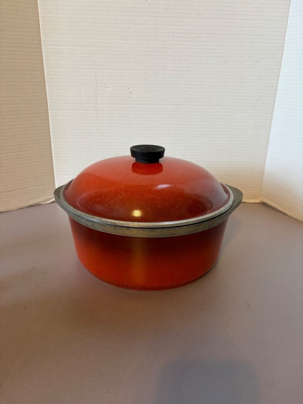 Vintage Club Aluminum Dutch Oven Red Enamel Cast Aluminum With Lid 2-Quart Round